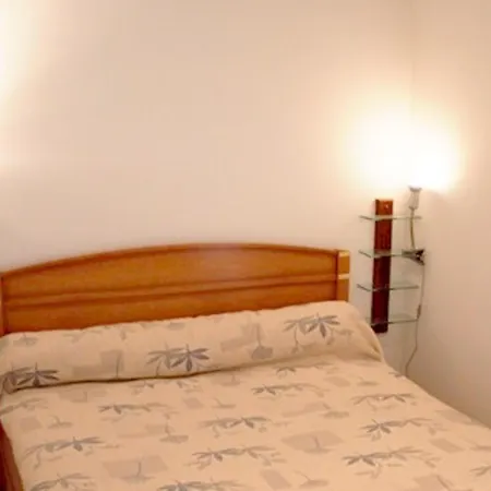 Apartment 6 Pers Proche Pistes Et Commerces - Fr-1-814-95 Besse-et-Saint-Anastaise