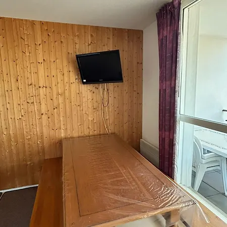 6 Pers Proche Pistes Et Commerces - Fr-1-814-95 Apartment Super Besse